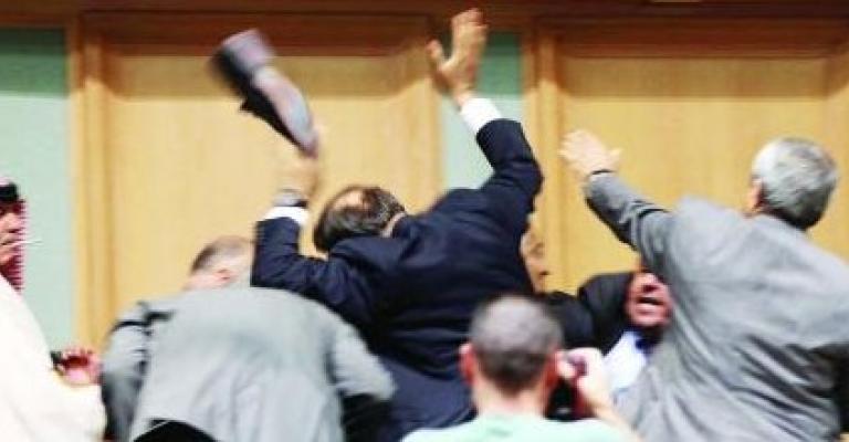 مجلس نواب استثنائي !! مجلس نواب استثنائي !!