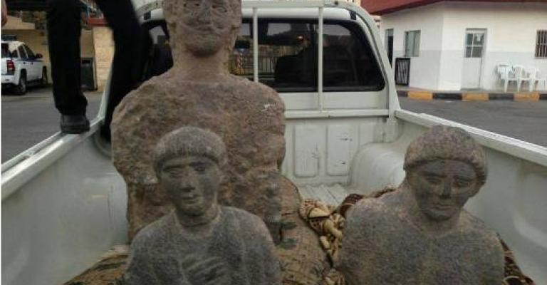 اربد:إحباط محاولة بيع وتهريب 3 تماثيل اثرية