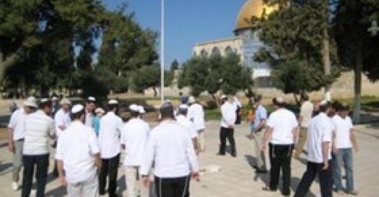 الأوقاف: الخطر يداهم الأقصى