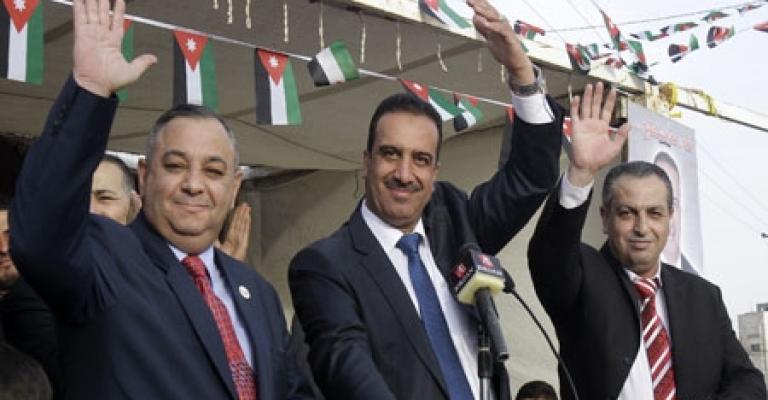 النائب الجالودي يدعو البرلمانيين لزيارة فلسطين