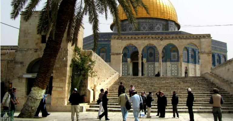 المومني: الانتهاكات الإسرائيلية تثير الصراع الديني