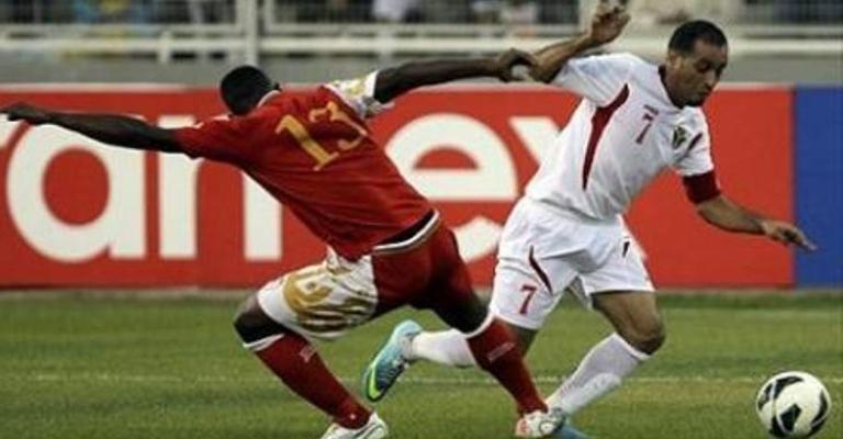 النشامى يتعادلون مع عمان.. ويواجهون الأوروغواي في الملحق