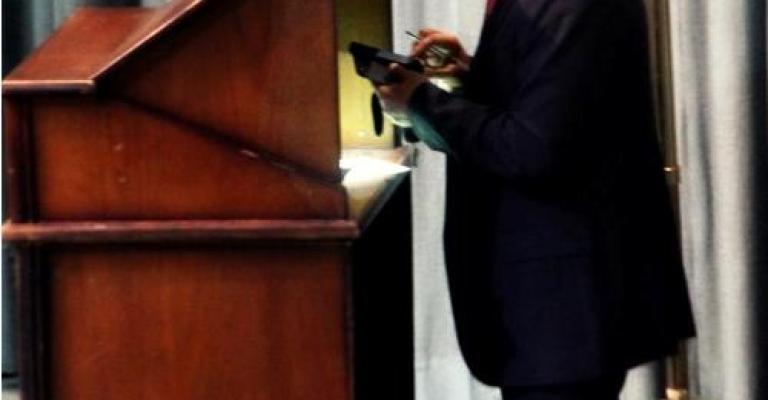 "راصد البرلمان": تصوير النواب ورقة الاقتراع بكاميرا الهاتف ينتهك سرية الانتخاب