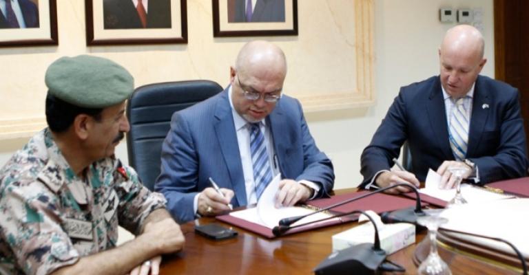 اتفاقية لتمويل أعمال البنية التحتية في الزعتري والأزرق