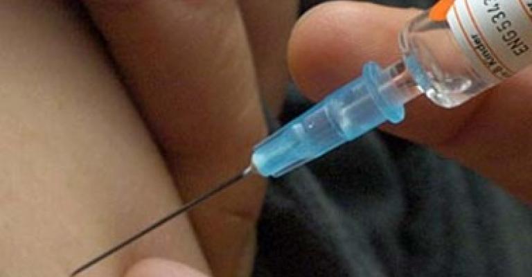 تطعيم 2 مليون وأربعمئة الف شخص بالحملة الوطنية