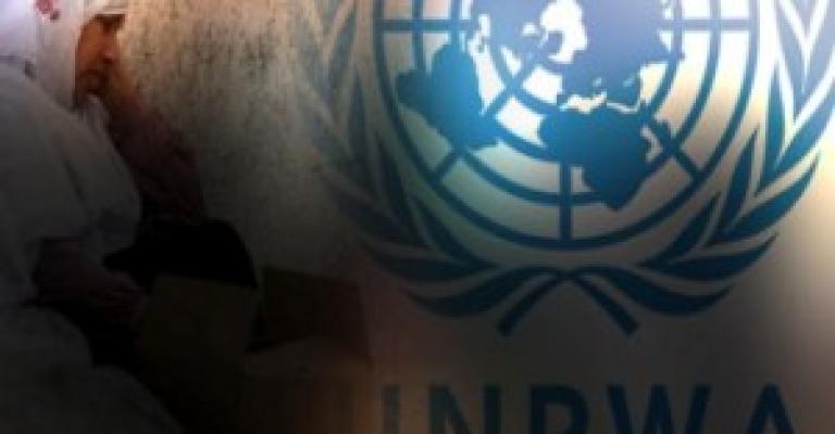 العليا للدفاع عن حق العودة: تراجع شديد بخدمات الأنروا