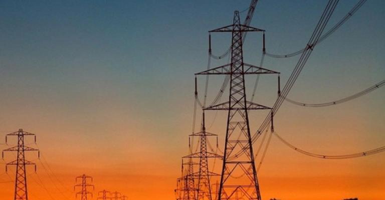 مساع لتنفيذ الربط الكهربائي مع السعودية والعراق