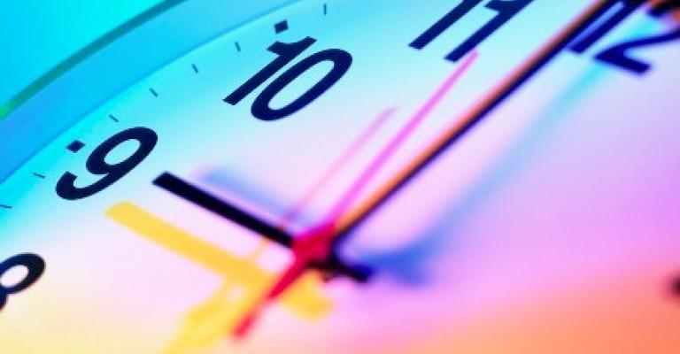 تأخير دوام الخميس إلى الساعة العاشرة