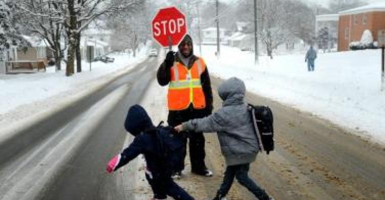 تأخير الدوام لمدارس في عمان وعجلون