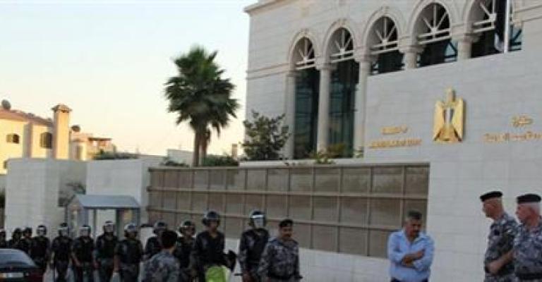 السفارة المصرية تدعو جاليتها للاستفتاء على الدستور