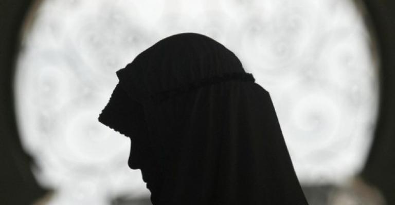 محكمة شرعية بعمّان تعتبر عدم وضع المرأة "الحجاب" مانعاً من عدالتها للشهادة