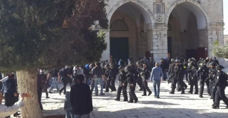 تحذيرات من "هجمة إسرائيلية شرسة" على الأقصى