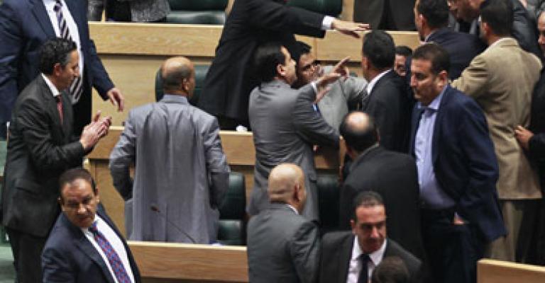 تيار نيابي من خلفيات عسكرية