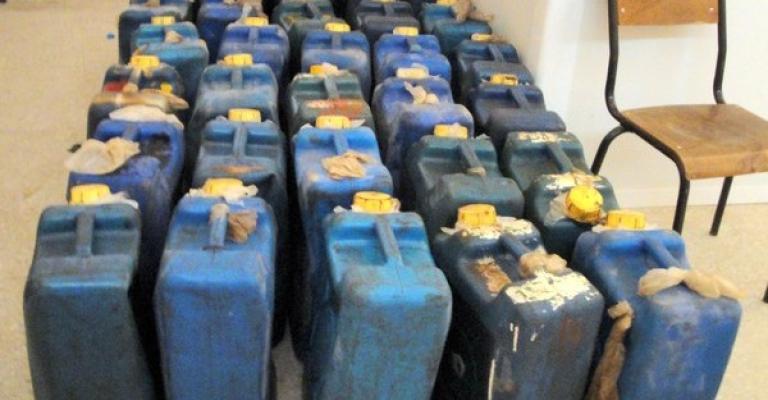 ضبط 9 الاف لتر بنزين مهرب بالعقبة