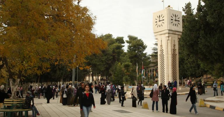 ذبحتونا: الضابطة العدلية سيف على رقاب الطلبة الناشطين سياسياً 