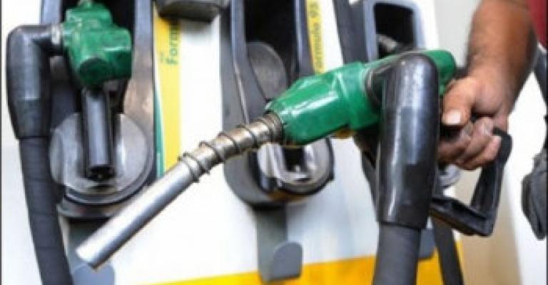 تثبيت أسعار البنزين وتخفيض الكاز والسولار قرشا