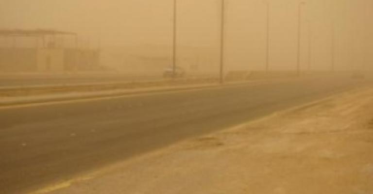 كتلة هوائية حارة.. ومنخفض خماسيني ضعيف الأحد