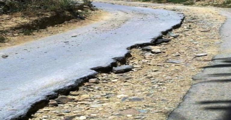 العنتري يكتب: جسر شومر..ملايين ضائعة العنتري يكتب: جسر شومر..ملايين ضائعة