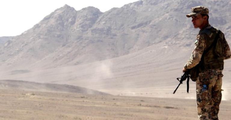 إحباط محاولة تسلل 4 اشخاص بينهم فتاة إلى سوريا