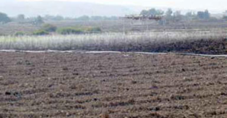 المزارعون يطالبون بدراسة علمية لشح المياه