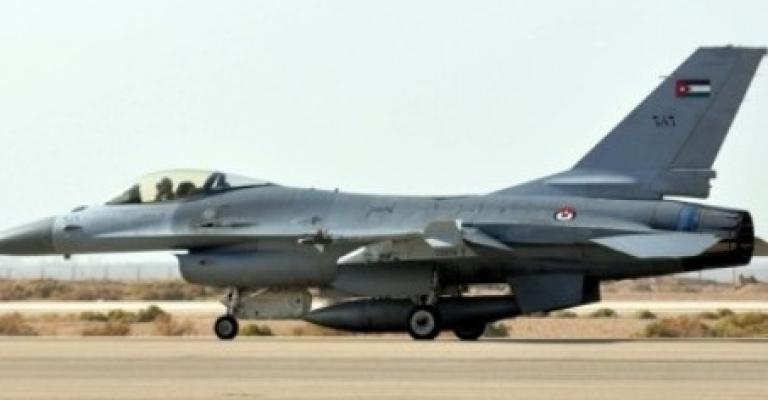 تحطم طائرة عسكرية تدريبية واستشهاد قائدها