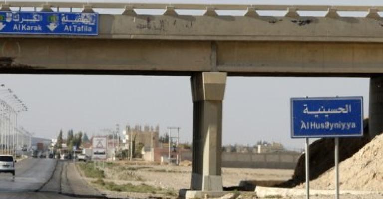 معان: وفاة و6 إصابات بحادث تصادم