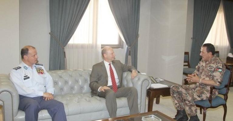 بحث استعدادات "الأسد المتأهب" بحث استعدادات "الأسد المتأهب"