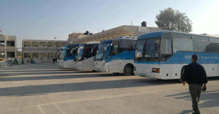 النقل تنفي نيتها منح شركات السياحة رخص نقل سياحي