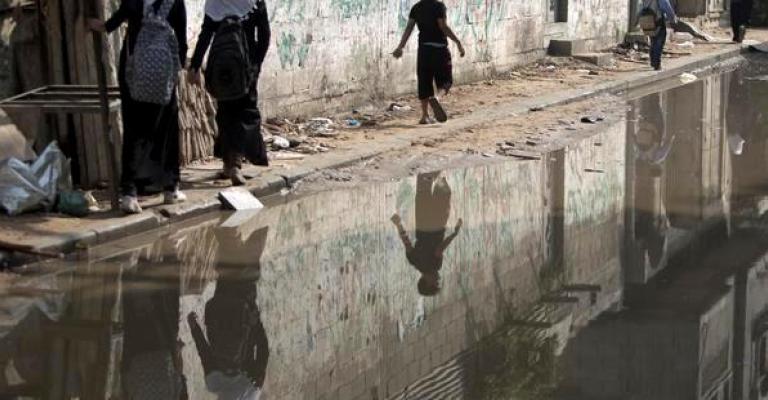 الصريح: مياه الصرف الصحي تغمر شوارع