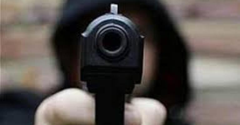 عمان: اطلاق النار على موظفين بشركة المياه اثناء عملهم الرسمي عمان: اطلاق النار على موظفين بشركة المياه اثناء عملهم الرسمي