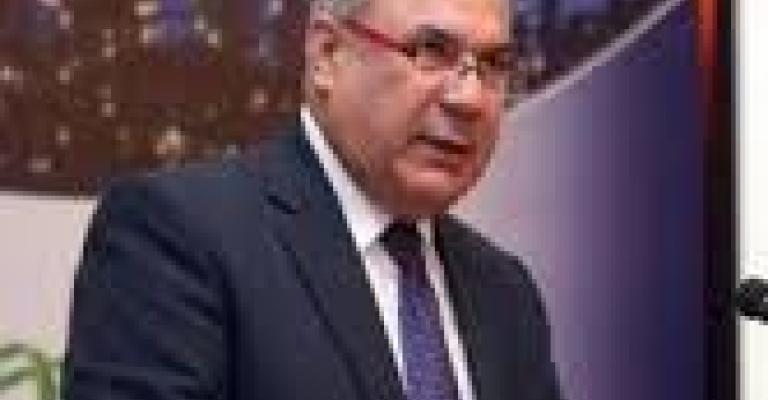 حامد يطالب الحكومة بتوريد 200 مليون دينار للمصفاة