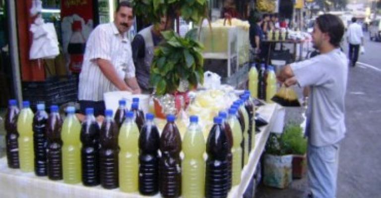 عمّان: اتلاف 61 الف من "عصائر الطرقات" واغلاق 85 مؤسسة غذائية