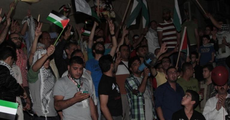 مسيرة شموع من أمام النقابات.. واعتصام أمام الرئاسة تضامنا مع غزة مسيرة شموع من أمام النقابات.. واعتصام أمام الرئاسة تضامنا مع غزة