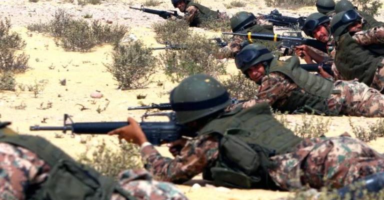 مقتل شخص واصابة آخر حاولا اقتحام الحدود الأردنية السورية