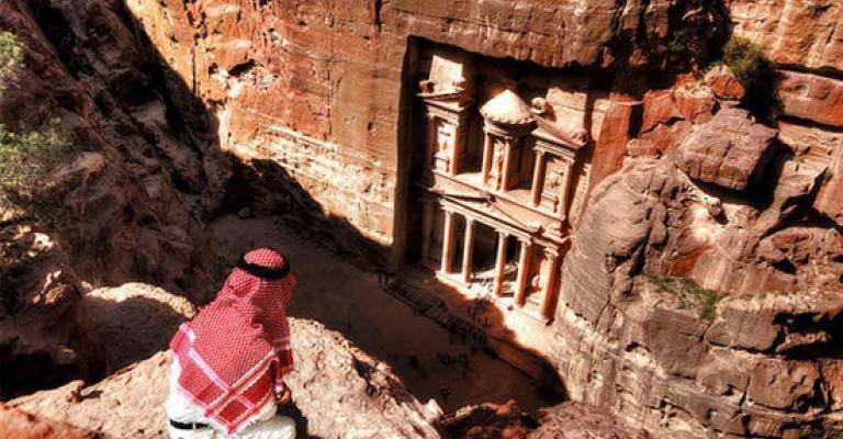 ارتفاع الدخل السياحي وحوالات العاملين إلى 6.2 مليار دولار