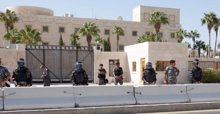 السفارة الامريكية تدعو رعاياها في الأردن للحرص على أمنهم الشخصي السفارة الامريكية تدعو رعاياها في الأردن للحرص على أمنهم الشخصي