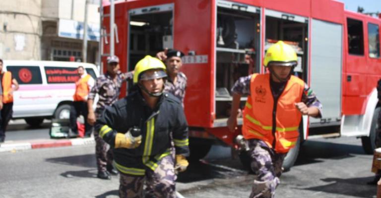 الدفاع المدني: 122 حادث انقاذ وإطفاء خلال الــ 24 ساعة الماضية