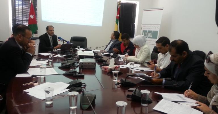 انخفاض نسبة الأردنيين الذين يرون بأن الأمور تسير بالاتجاه الصحيح انخفاض نسبة الأردنيين الذين يرون بأن الأمور تسير بالاتجاه الصحيح