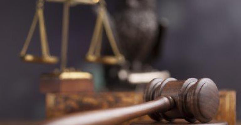 عائلة الطبيب أبو ريشة تطالب بإعدام قاتله وشريكه