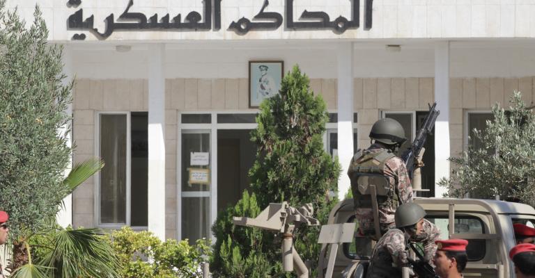 الحكم بالسجن على متهمين بقضايا إرهاب