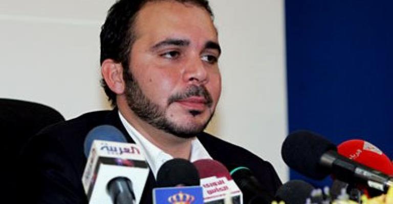 الأمير علي: لو كنت مكان بلاتر لاستقلت فوراً – تقرير صوتي الأمير علي: لو كنت مكان بلاتر لاستقلت فوراً – تقرير صوتي