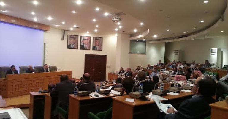 أعضاء في "الأمانة" يتحفظون على إجراء تغييرات دون علمهم أعضاء في "الأمانة" يتحفظون على إجراء تغييرات دون علمهم