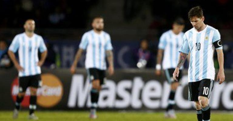 باراغواي تفرض التعادل على الأرجنتين- تقرير صوتي