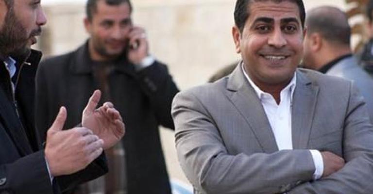 الموافقة على تكفيل الزميل المرايات