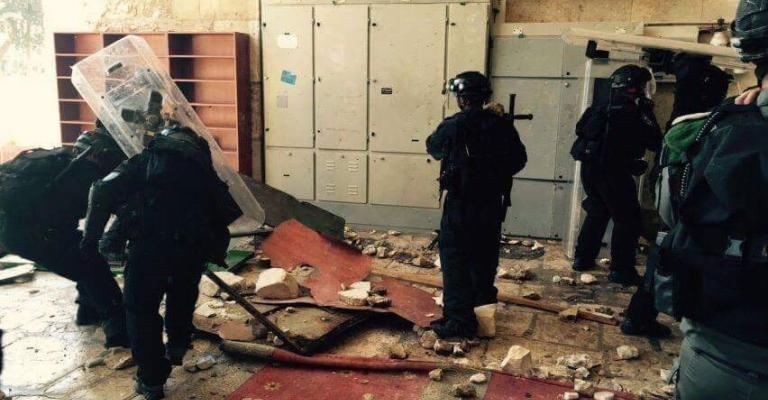 الأقصى... الاحتلال يسعى لتقسيمه زمنياً ودعوات للأردن بوضع استراتيجية لمواجهة المخطط الأقصى... الاحتلال يسعى لتقسيمه زمنياً ودعوات للأردن بوضع استراتيجية لمواجهة المخطط