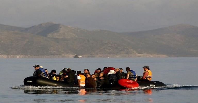 الضيق المعيشي يدفع اللاجئين السوريين إلى "قوارب الموت" الضيق المعيشي يدفع اللاجئين السوريين إلى "قوارب الموت"