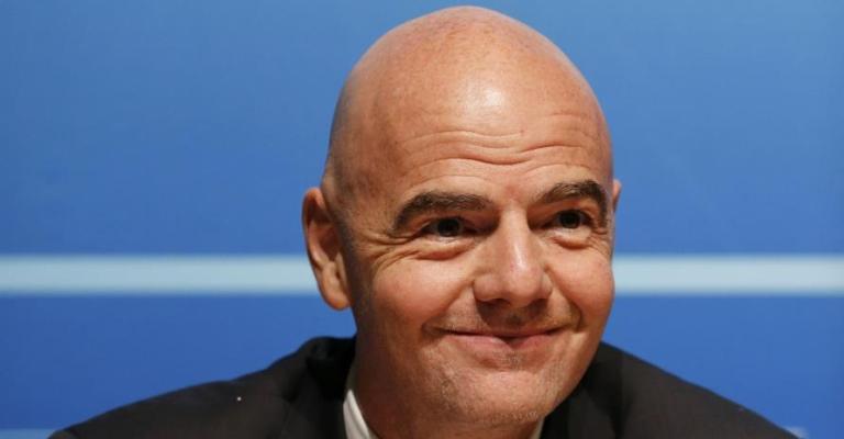 السويسري إنفانتينو رئيساً للفيفا ..والملك يهاتف الأمير السويسري إنفانتينو رئيساً للفيفا ..والملك يهاتف الأمير