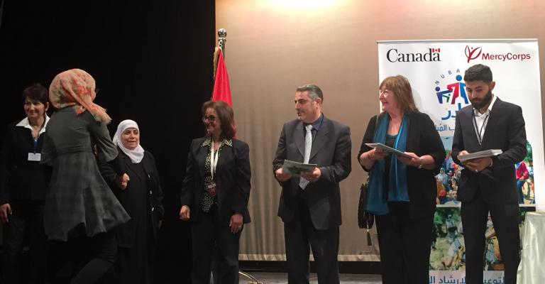 تخريج المشاركين في "مشروع الشباب المبادر" بالزرقاء