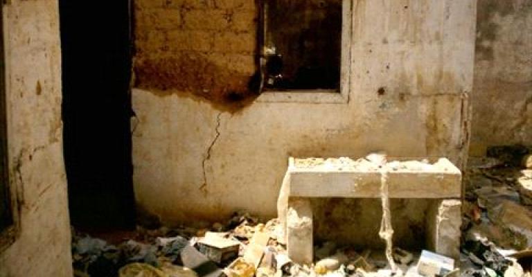 شكاوى من النفايات والبيوت المهجورة في شارع ابو بكر بالغويرية شكاوى من النفايات والبيوت المهجورة في شارع ابو بكر بالغويرية