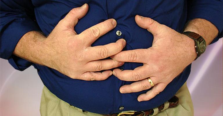 عادات غذائية خاطئة في رمضان "تربك" عمل المعدة عادات غذائية خاطئة في رمضان "تربك" عمل المعدة